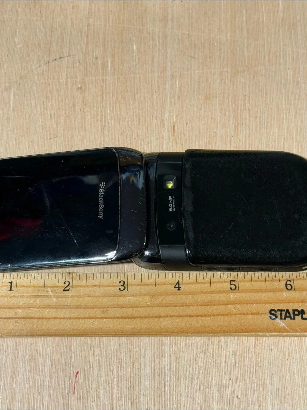 BlackBerry Style 9670 Flip Phone Sprint Smartphone Tested Good w/Charg-230-Songs